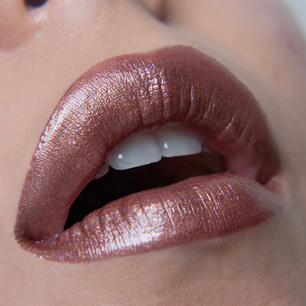 Blazing Heat Metallic Liquid Lipstick